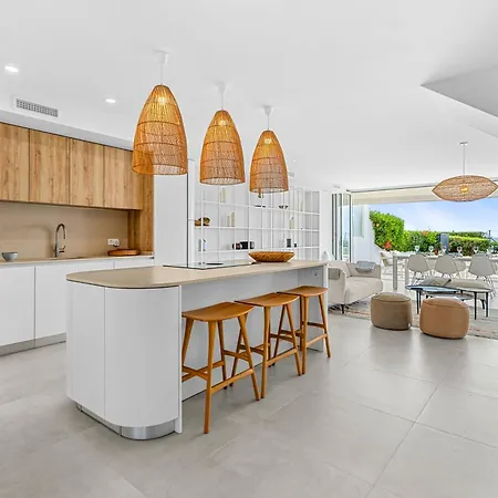 Casa Oceana Ref #120